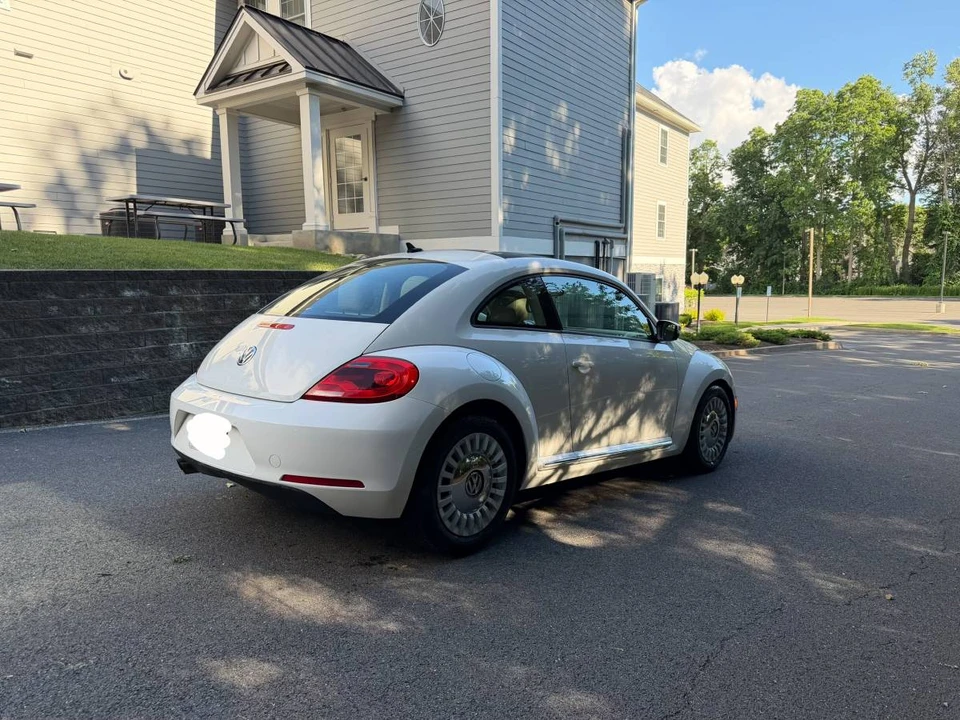 2014 Volkswagen A5 Beetle - Image 5 of 18