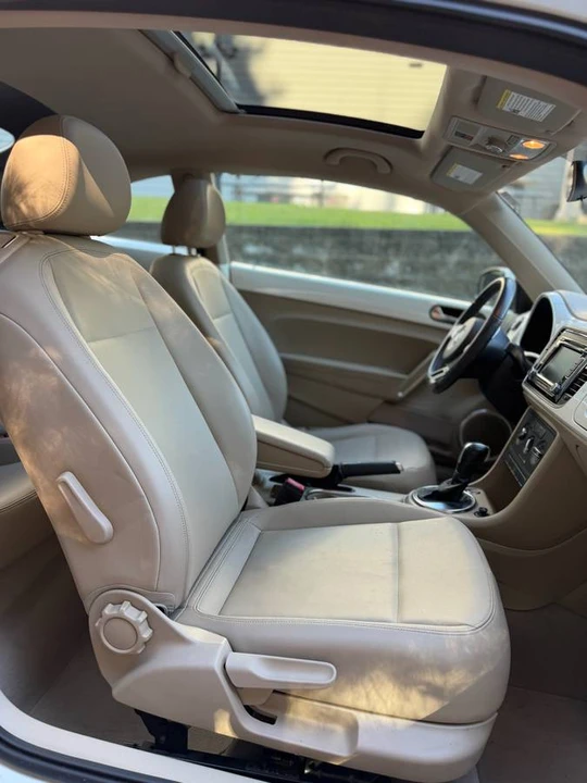 2014 Volkswagen A5 Beetle - Image 12 of 18
