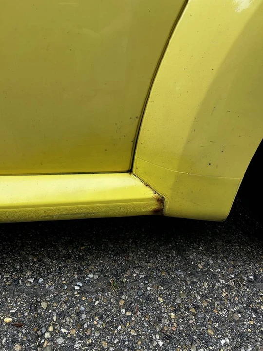 2008 Volkswagen New Beetle - Image 10 of 15