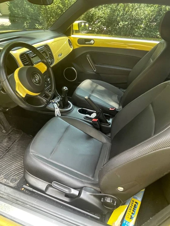2013 Volkswagen A5 Beetle - Image 2 of 5