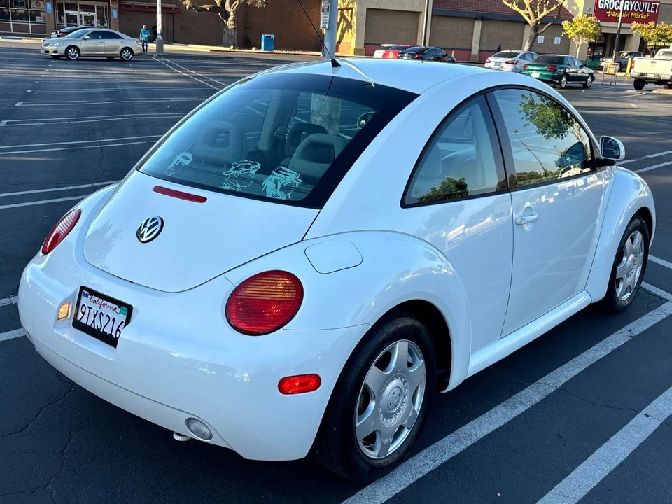 1998 Volkswagen New Beetle - Image 6 of 20