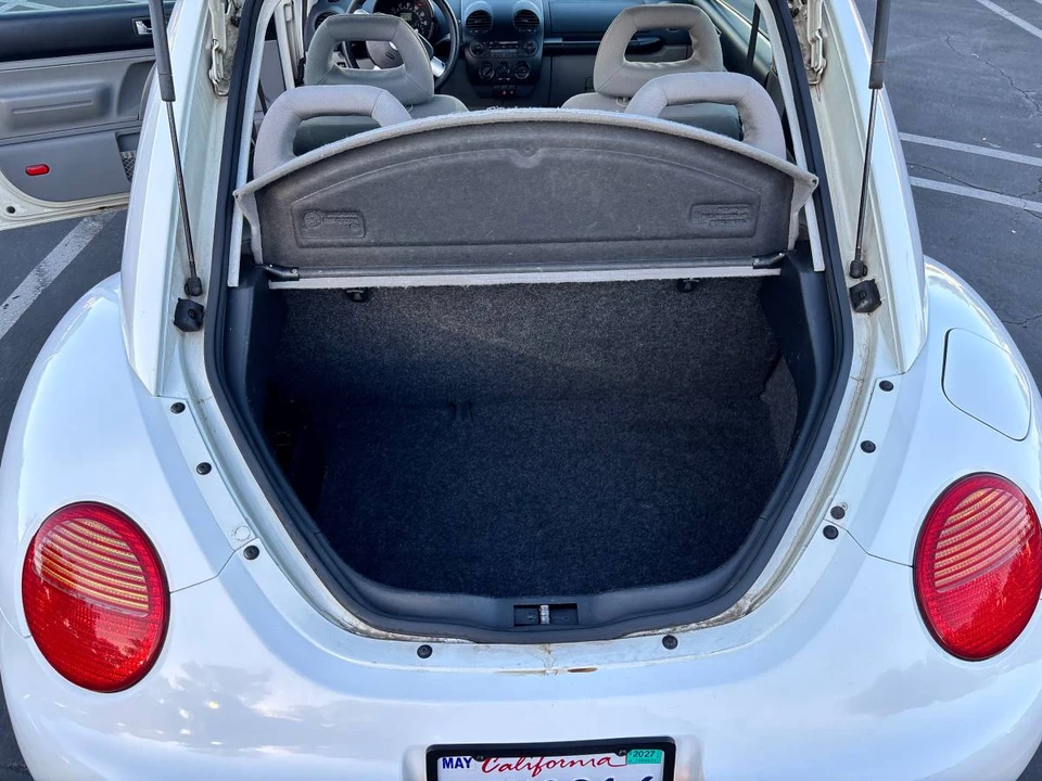 1998 Volkswagen New Beetle - Image 9 of 20