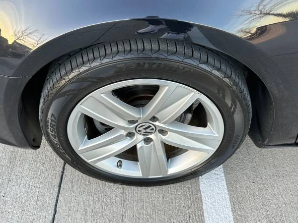 Volkswagen CC - Image 18 of 18