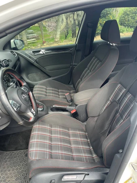 2013 Volkswagen GTI Mk6 - Image 5 of 8