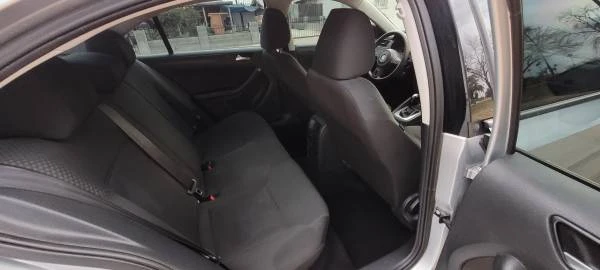 2014 Volkswagen A6 Jetta - Image 11 of 12