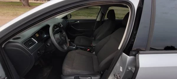 2014 Volkswagen A6 Jetta - Image 10 of 12