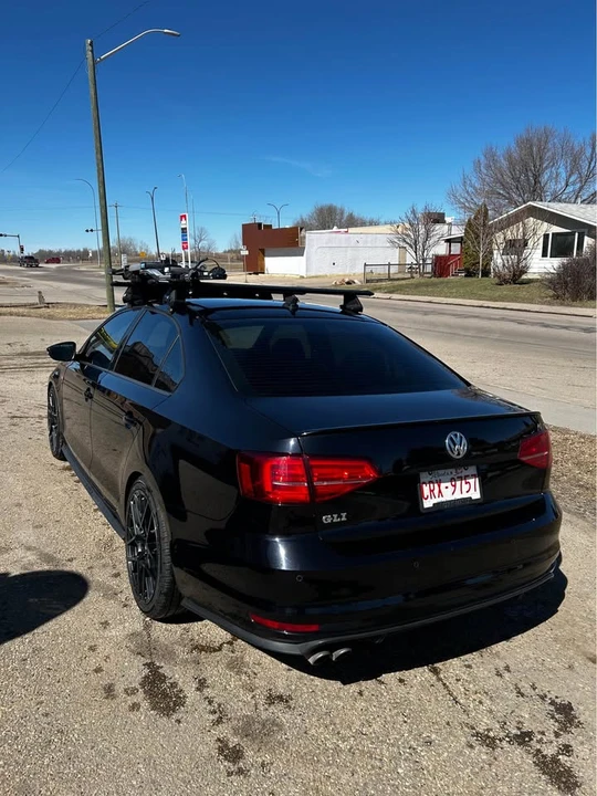 2017 Volkswagen A6 Jetta - Image 3 of 9
