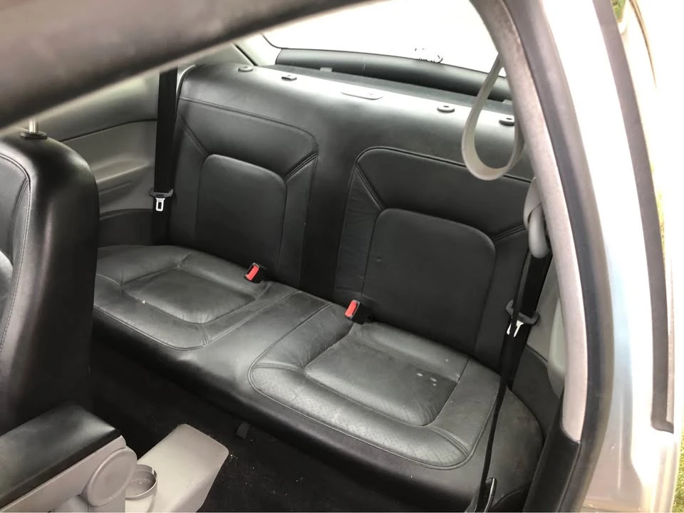 Volkswagen New Beetle - Image 8 of 10