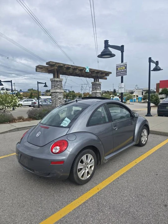 2007 Volkswagen New Beetle - Image 5 of 7