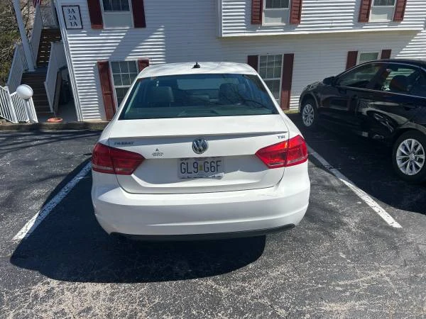 Volkswagen Passat - Image 4 of 6