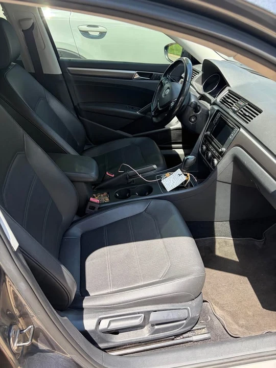 Volkswagen Passat - Image 8 of 9