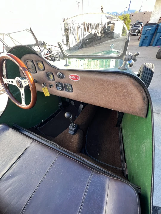 Bugatti - Image 19 of 31