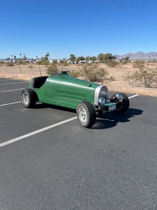 Bugatti - Image 2 of 31