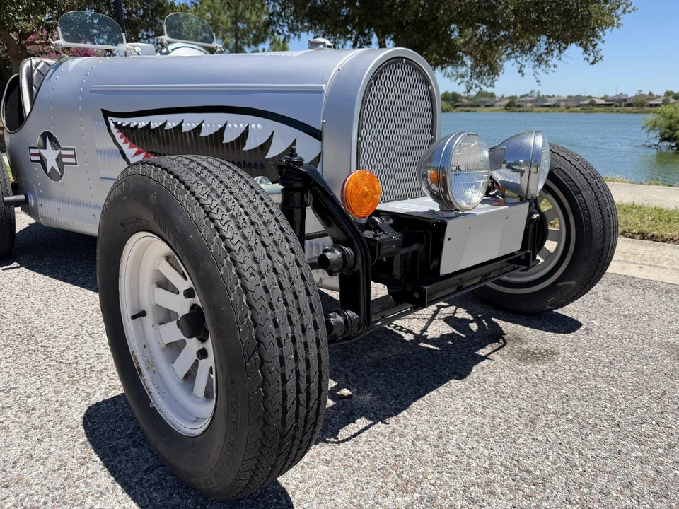 Bugatti - Image 26 of 31
