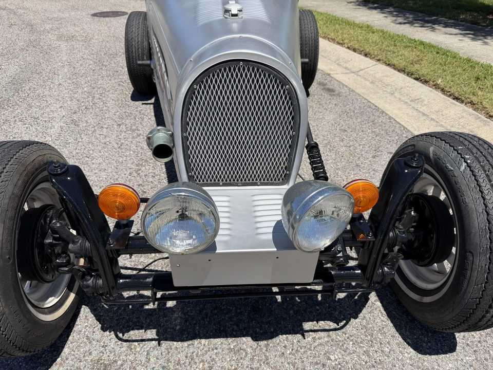 Bugatti - Image 23 of 31