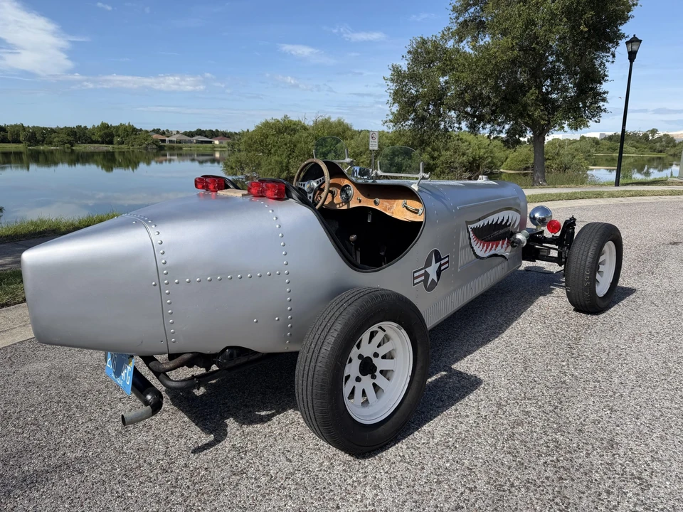 Bugatti - Image 11 of 31