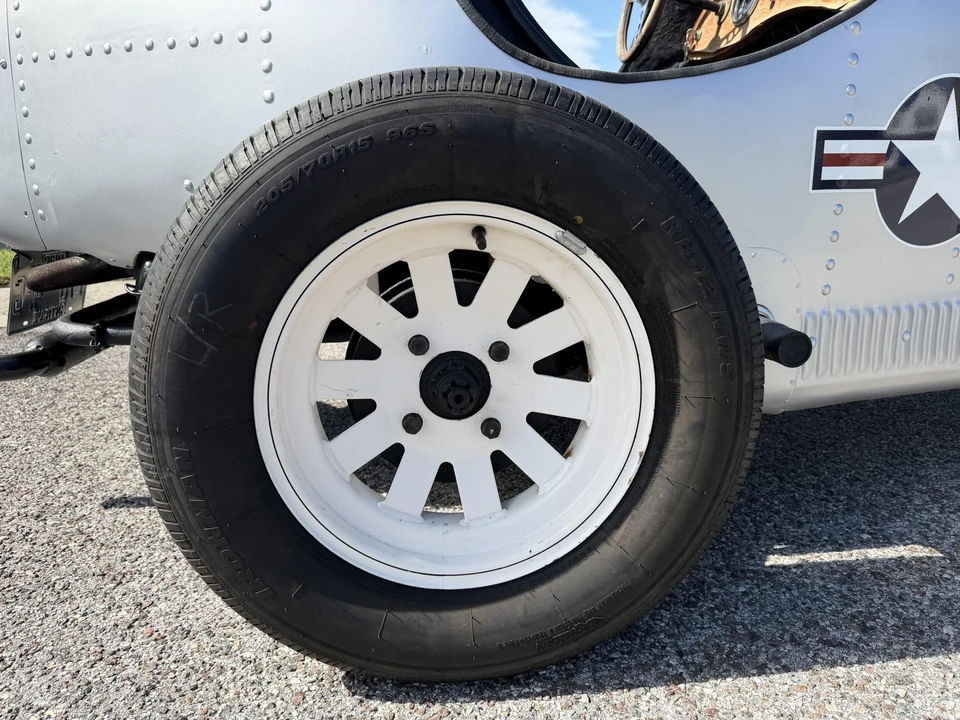 Bugatti - Image 29 of 31
