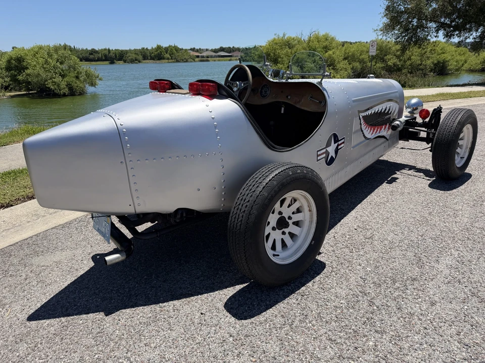 Bugatti - Image 8 of 31