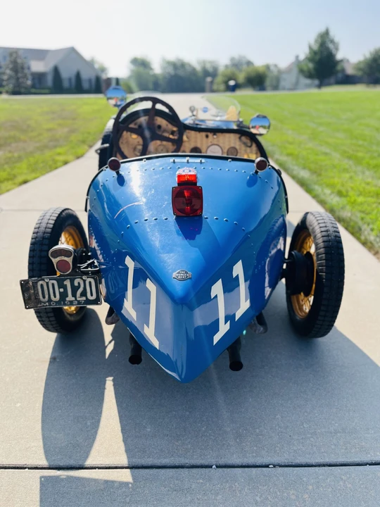 Bugatti - Image 29 of 31