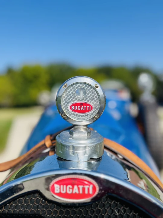 Bugatti - Image 18 of 31