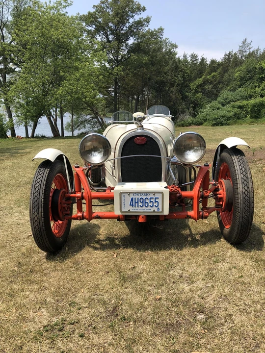 Bugatti - Image 15 of 31
