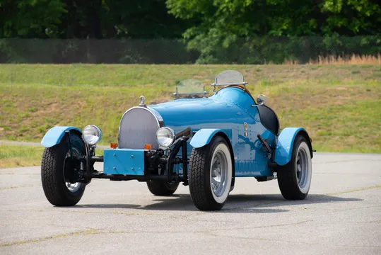 Bugatti - Image 3 of 31