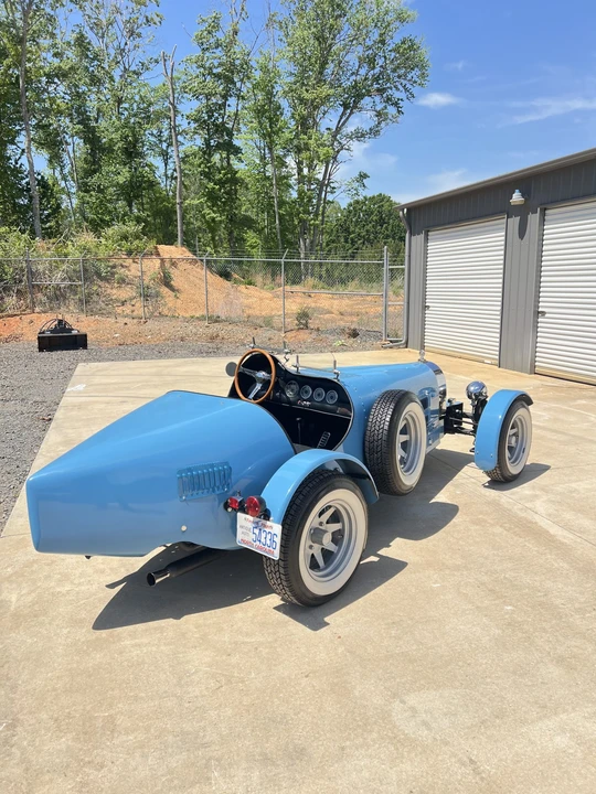 Bugatti - Image 25 of 31