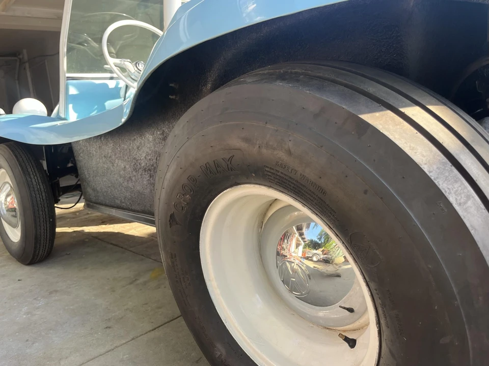 Volkswagen - Image 16 of 31