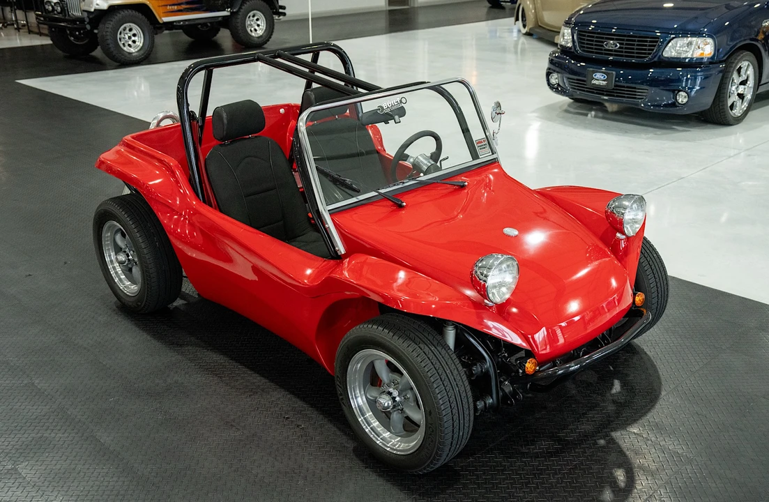 2023 Volkswagen Beetle - Image 2 of 31