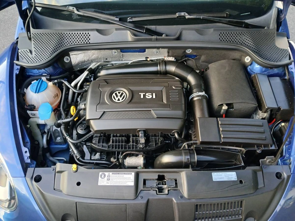 2014 Volkswagen A5 Beetle - Image 11 of 15