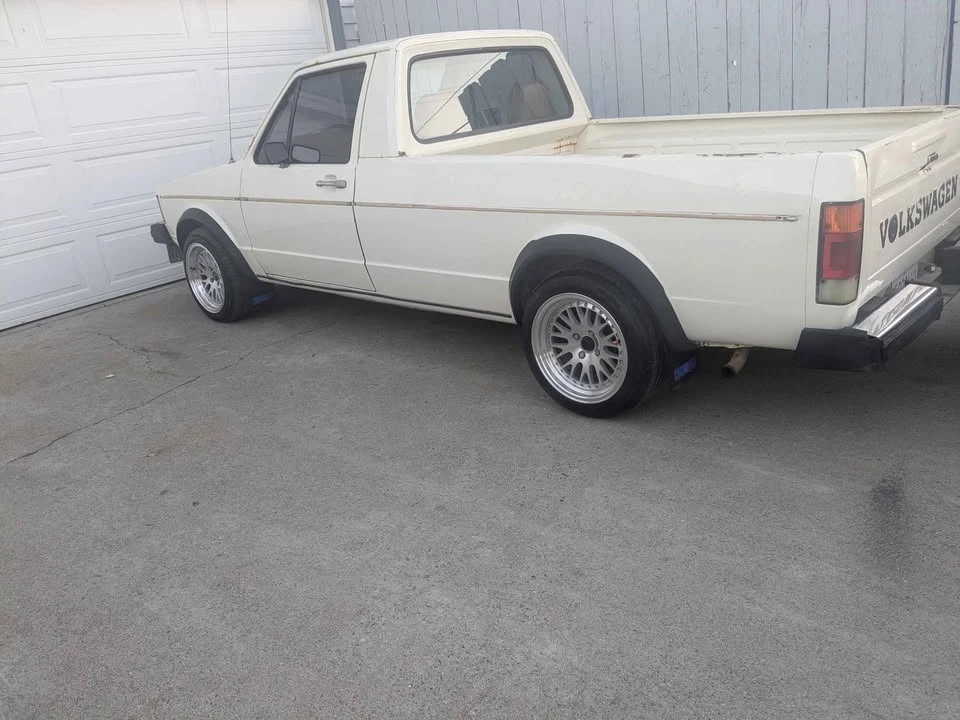Volkswagen Caddy/Rabbit Pickup - Image 3 of 4