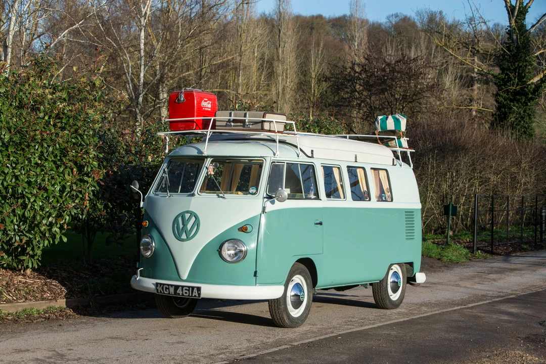 Volkswagen Split-Window Camper - Image 2 of 28