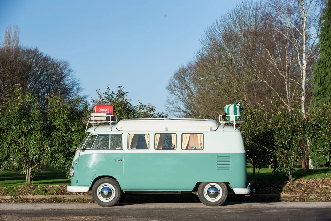 Volkswagen Split-Window Camper - Image 6 of 28