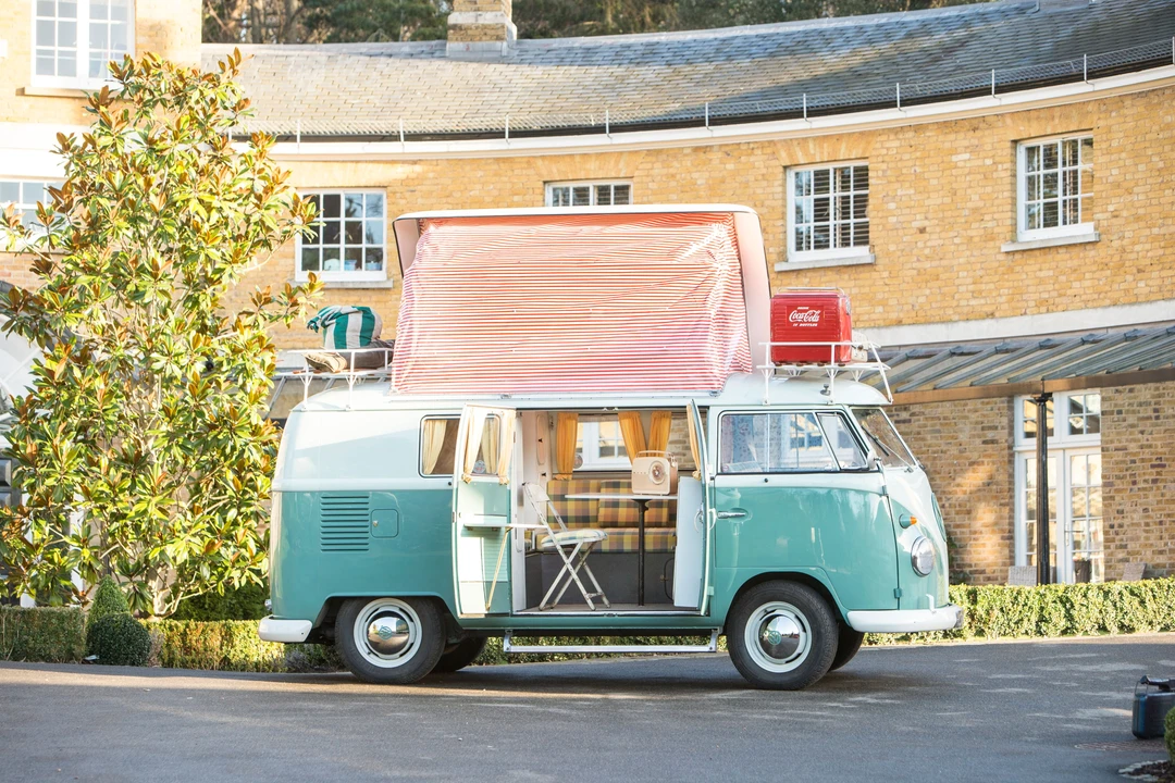 Volkswagen Split-Window Camper - Image 10 of 28
