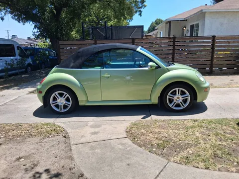 2005 Volkswagen Beetle