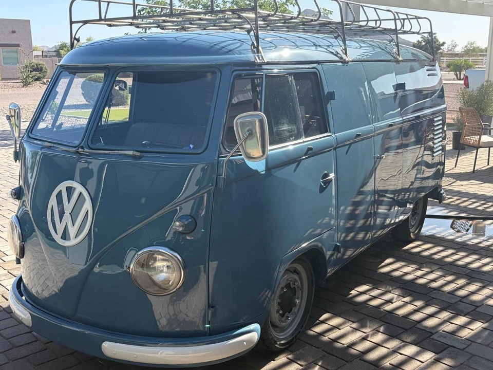 1957 Volkswagen Split-Window Bus - Image 5 of 7