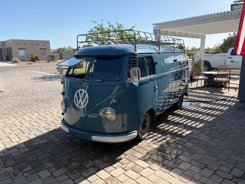 1957 Volkswagen Split-Window Bus - Image 4 of 7