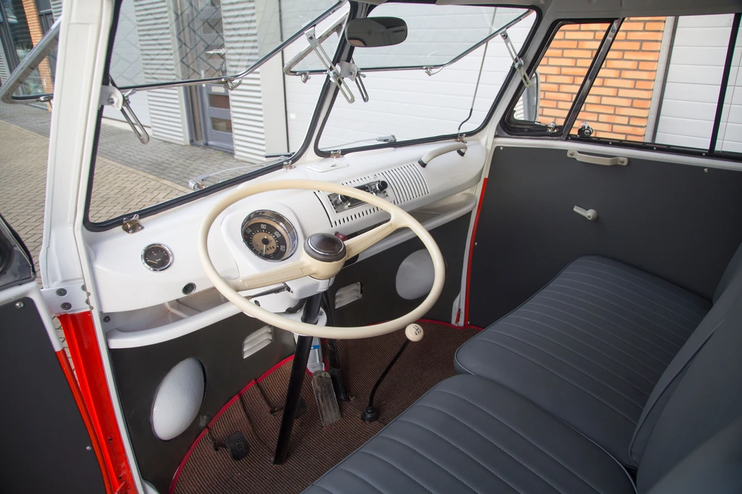 Volkswagen Split-Window Pickup - Image 11 of 19
