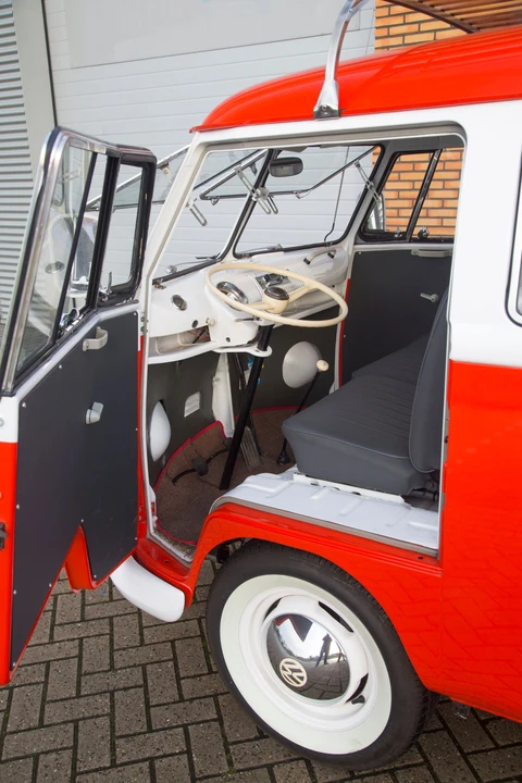 Volkswagen Split-Window Pickup - Image 10 of 19