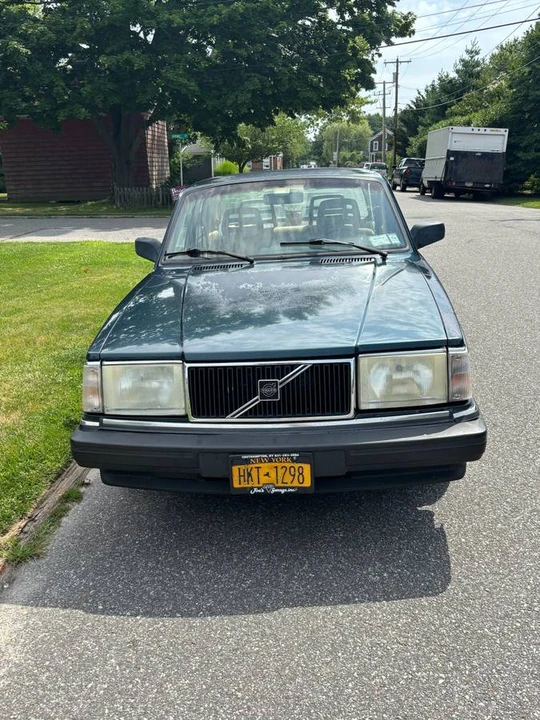 1993 Volvo 244 - Image 8 of 11