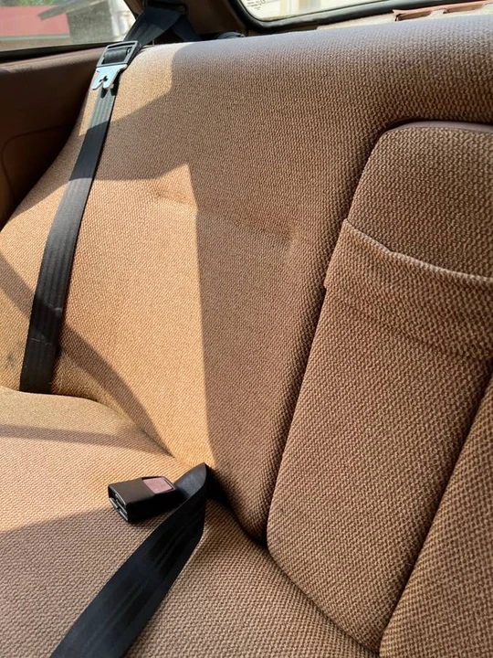 1983 Volvo 244 - Image 15 of 19