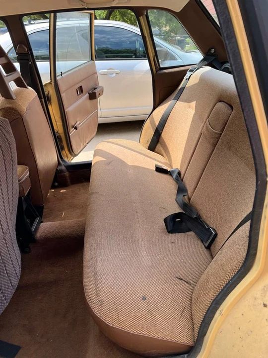 1983 Volvo 244 - Image 12 of 19