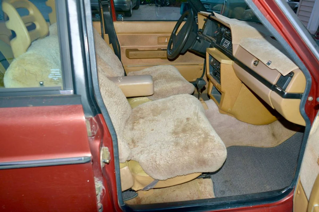 1986 Volvo 244 - Image 9 of 24
