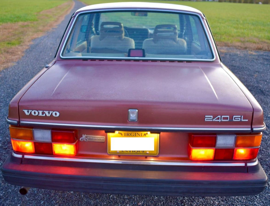 1986 Volvo 244 - Image 3 of 24