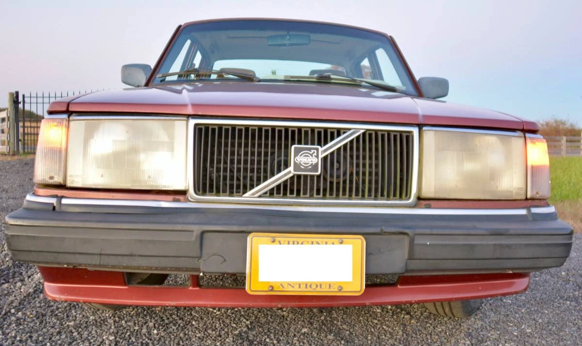 1986 Volvo 244 - Image 8 of 24