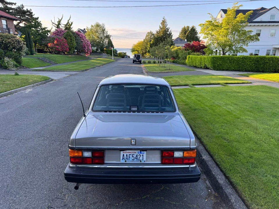 1992 Volvo 200 Series - Image 3 of 15