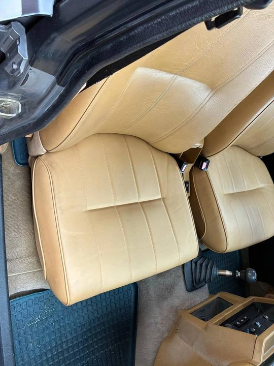 1988 Volvo 245 - Image 13 of 24