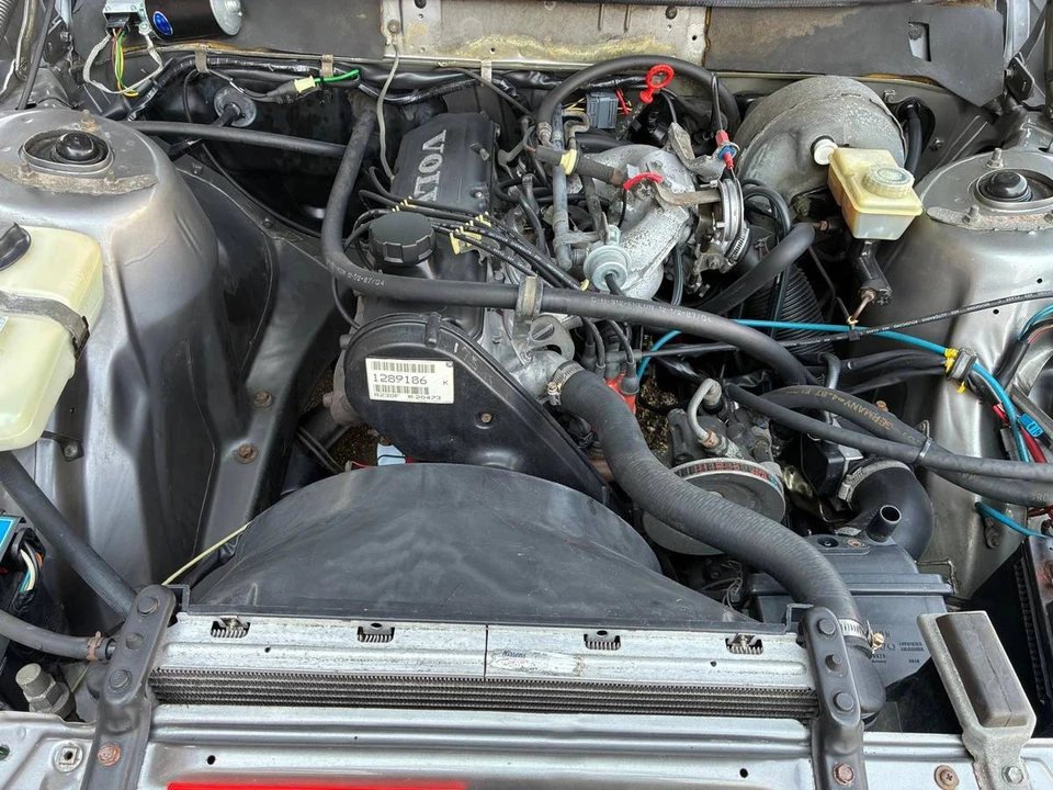 1988 Volvo 245 - Image 24 of 24