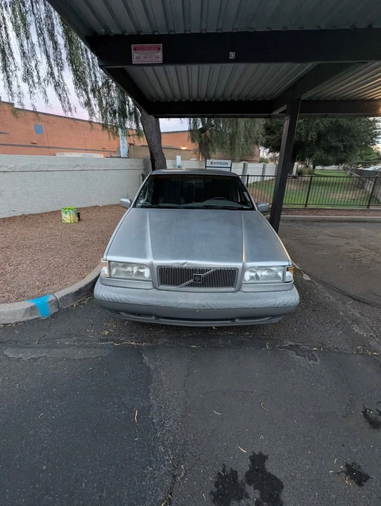 Volvo 850 R - Image 6 of 10