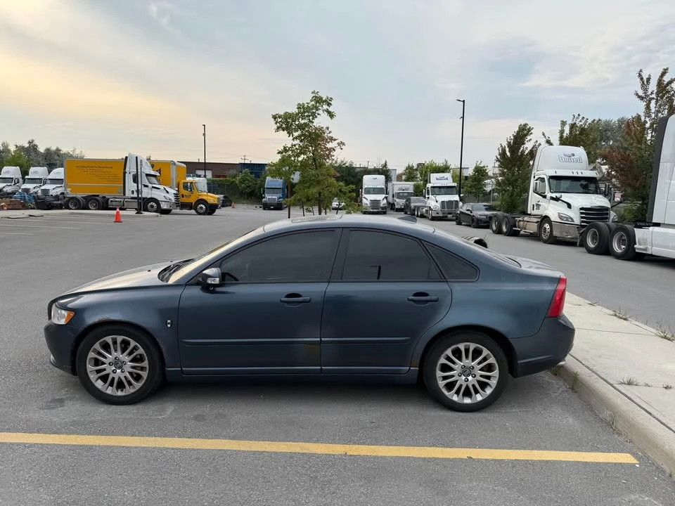 Volvo S40 - Image 3 of 6